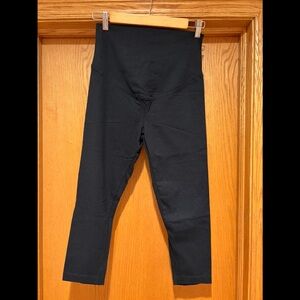 Old Navy Black Maternity Leggings